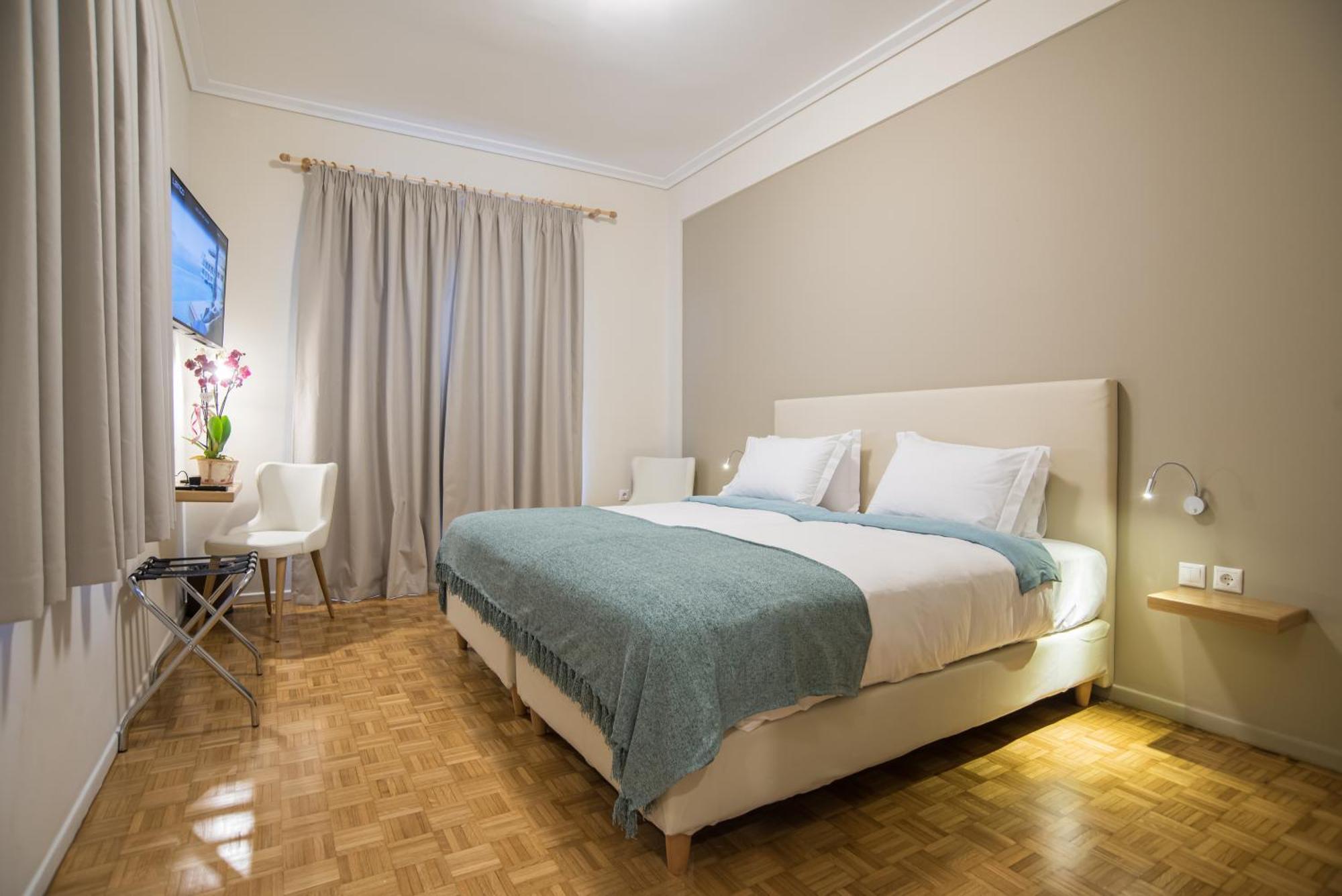 V Hotel ذلفي المظهر الخارجي الصورة