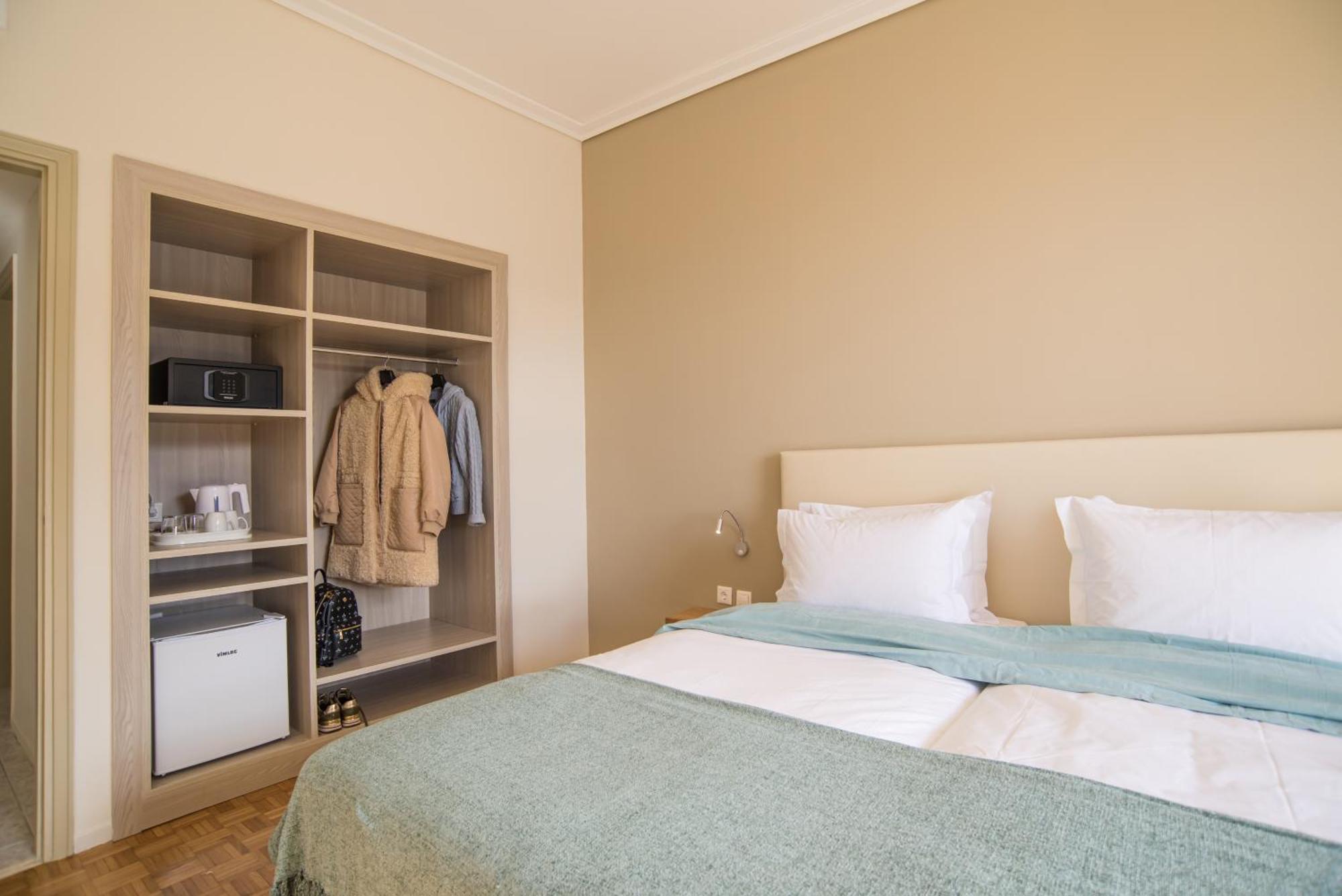 V Hotel ذلفي المظهر الخارجي الصورة